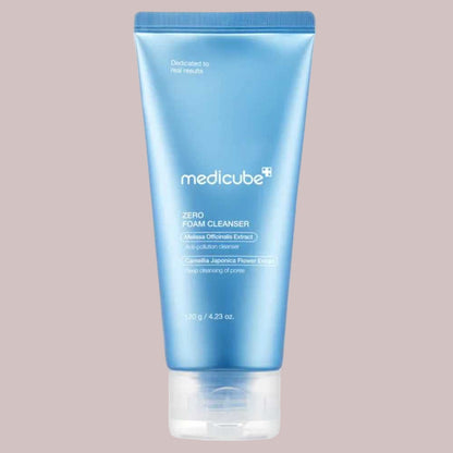 Medicube Spumă delicată de curățare pentru ten sensibil 120g